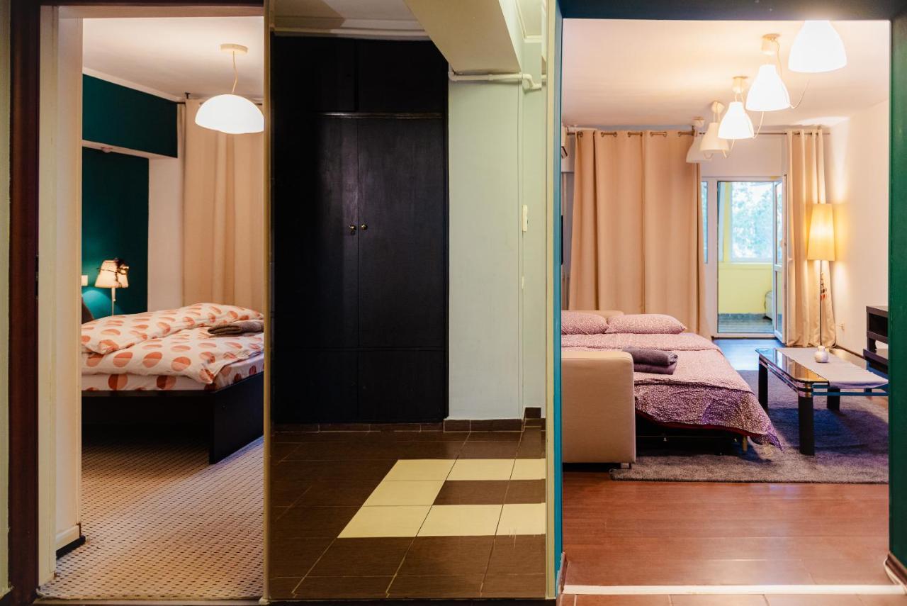 Comfy Apartment With Private Parking And Netflix Bucareste Exterior foto